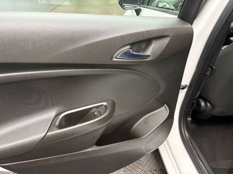 2017 Chevrolet Cruze LS Auto