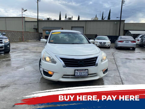 2015 Nissan Altima for sale at CALIFORNIA AUTO SALES #2 in Livingston CA