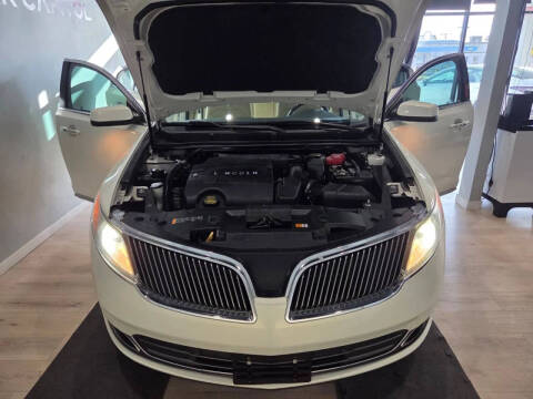 2013 Lincoln MKS