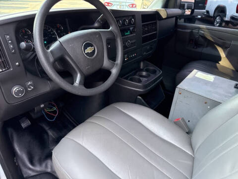 2019 Chevrolet Express 2500