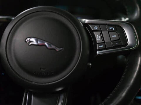 2017 Jaguar XF 35t R-Sport