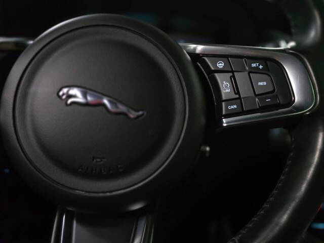 2017 Jaguar XF 35t R-Sport