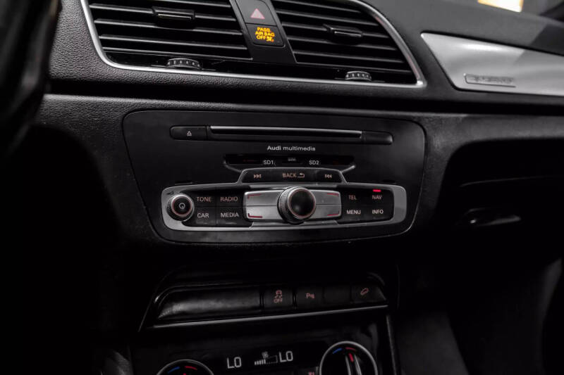 2016 Audi Q3 2.0T quattro Premium Plus