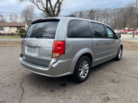 2014 Dodge Grand Caravan R/T