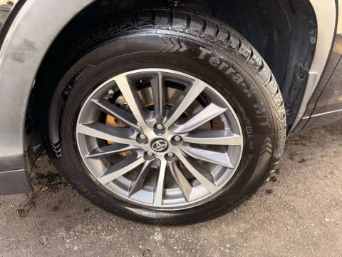 2018 Toyota Highlander