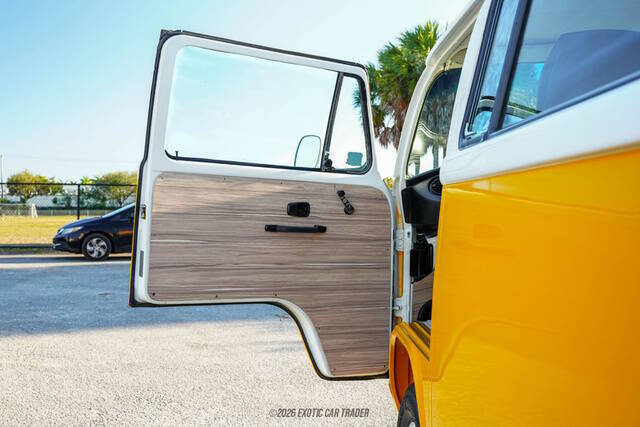 1977 Volkswagen Type 2