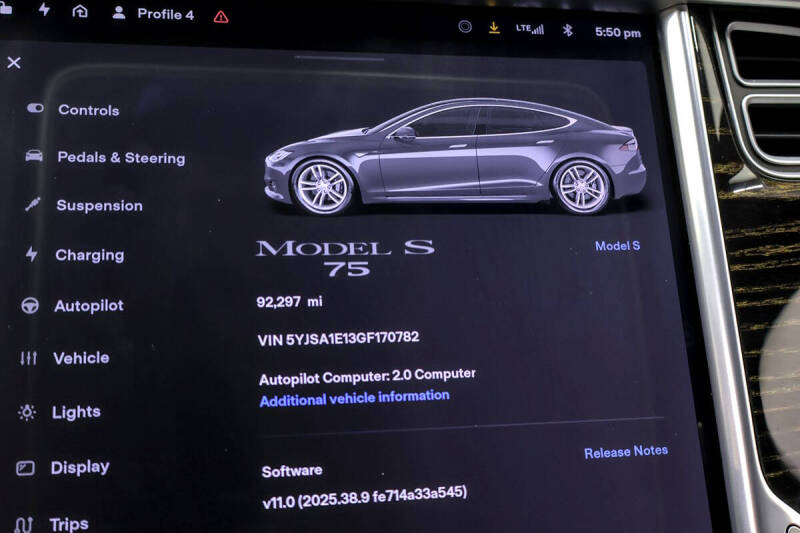 2016 Tesla Model S 75