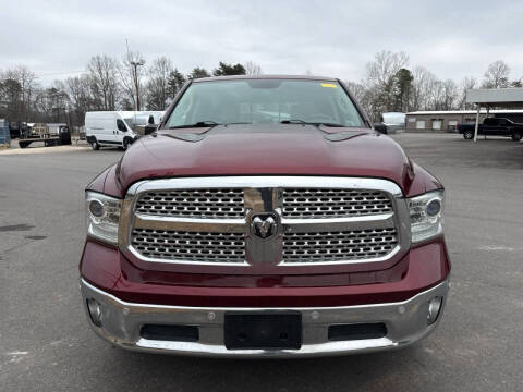 2017 RAM 1500 Laramie