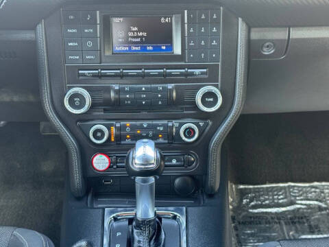 2016 Ford Mustang V6