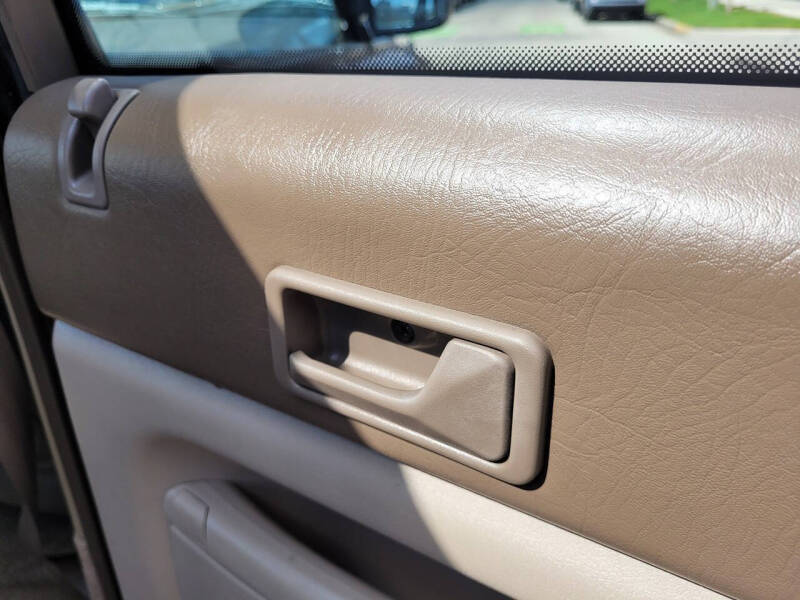 1989 Mazda MPV
