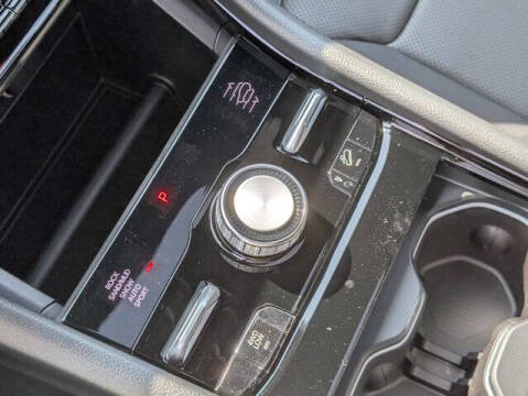 2025 Jeep Grand Cherokee Overland