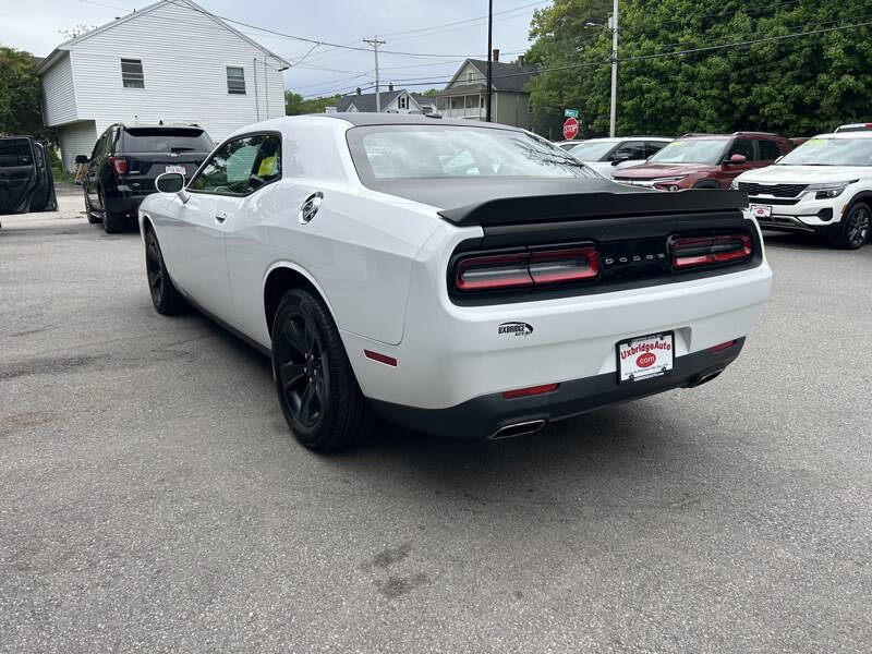 2016 Dodge Challenger SXT