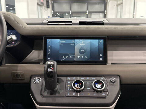 2021 Land Rover Defender 110 SE