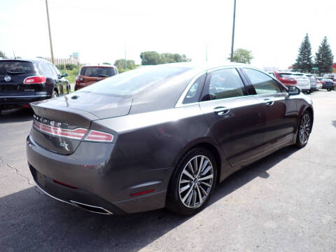 2017 Lincoln MKZ Select
