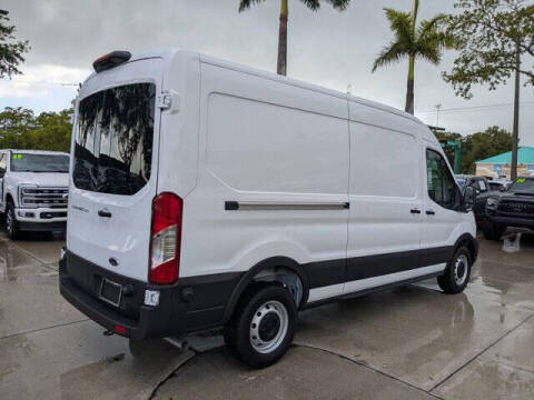 2025 Ford Transit 250