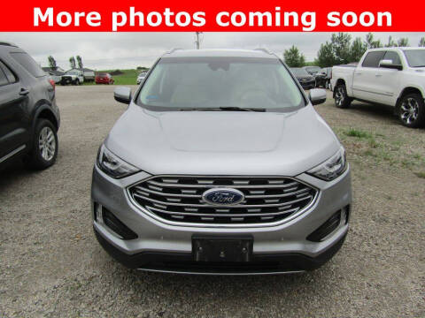 2020 Ford Edge Titanium