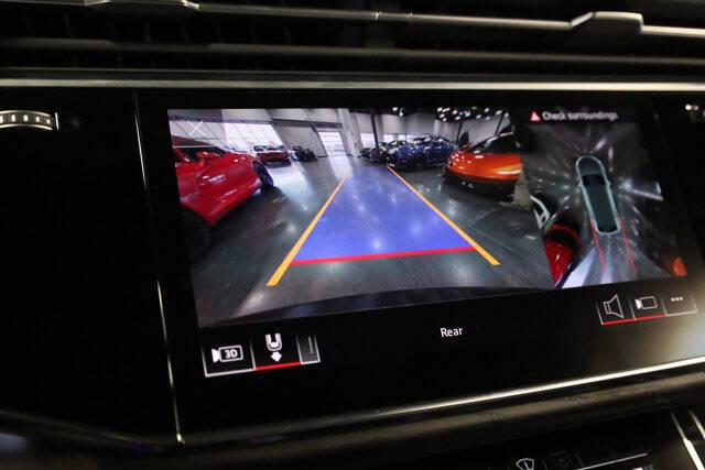 2021 Audi Q8 quattro Prestige 55 TFSI