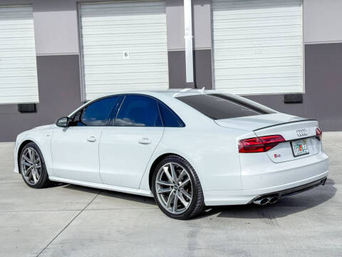 2017 Audi S8 plus 4.0T quattro