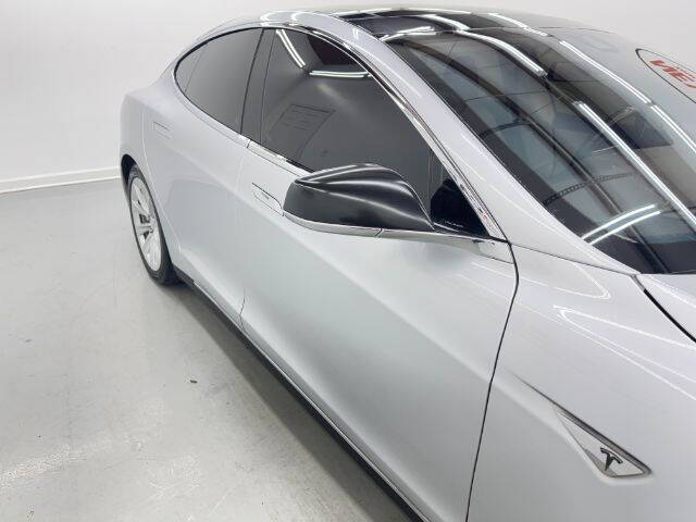 2015 Tesla Model S