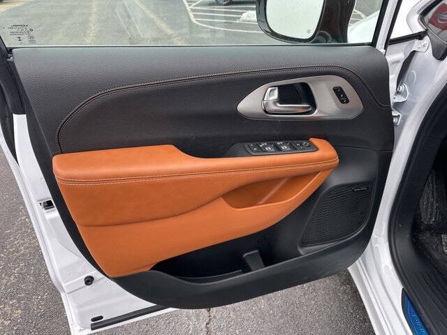 2026 Chrysler Pacifica Pinnacle