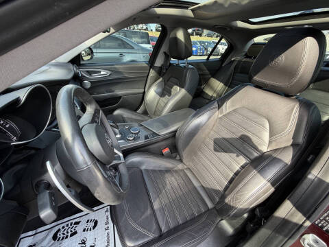 2019 Alfa Romeo Giulia Ti Sport Carbon