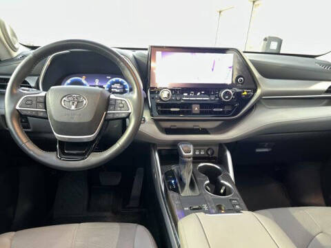 2023 Toyota Highlander Hybrid Limited
