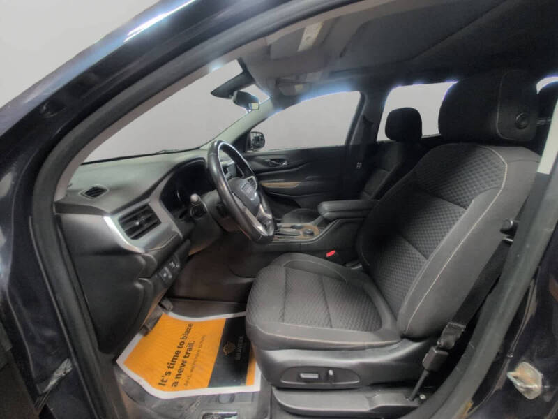 2019 GMC Acadia SLE-2