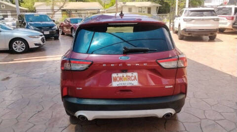 2020 Ford Escape SE