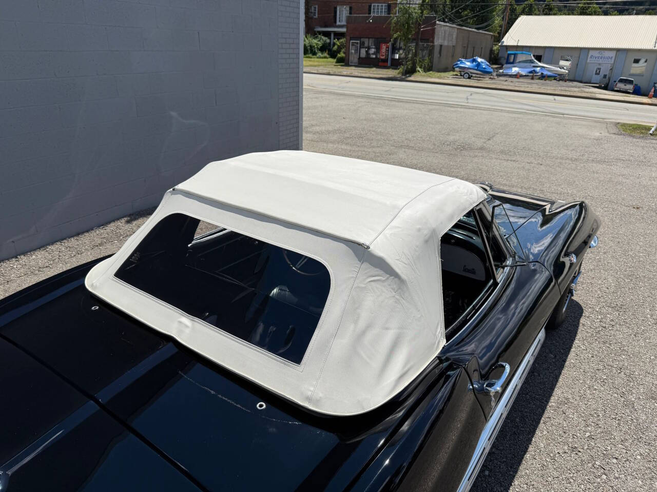 1966 Chevrolet Corvette 196