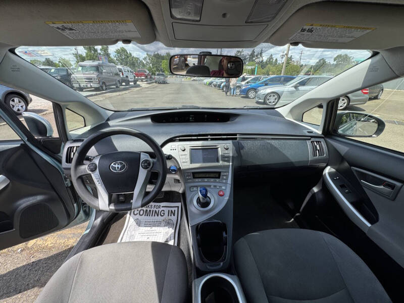 2014 Toyota Prius Two