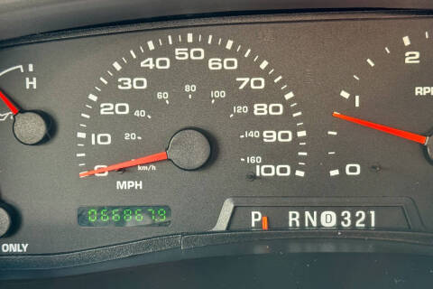 2005 Ford Excursion XLT