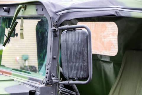 2018 AM General Hummer