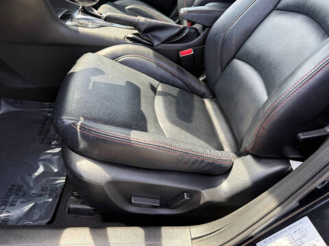 2014 Mazda MAZDA3 i Grand Touring
