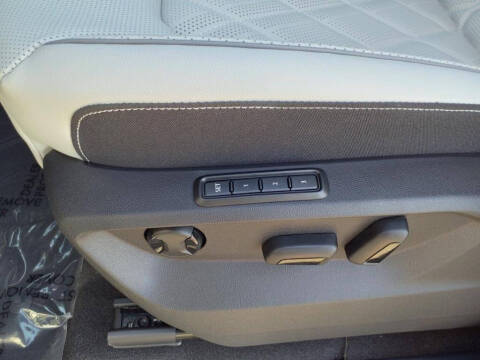 2025 Volkswagen Atlas Cross Sport SEL Premium R-Line 4Motion