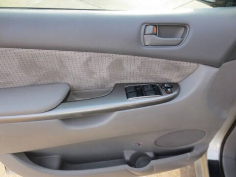 2010 Toyota Sienna LE 8-Passenger