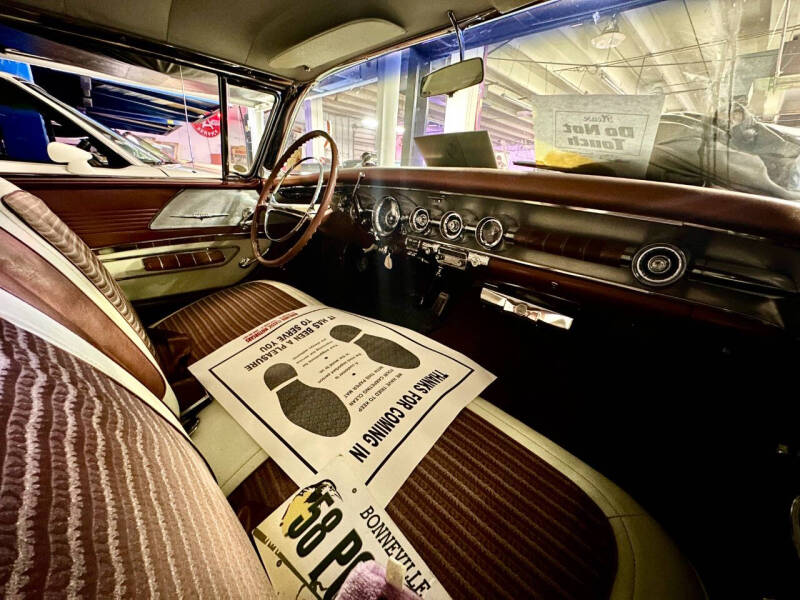 1958 Pontiac Bonneville