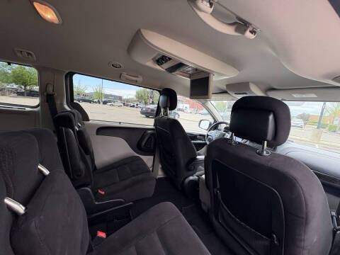 2016 Dodge Grand Caravan SXT Plus
