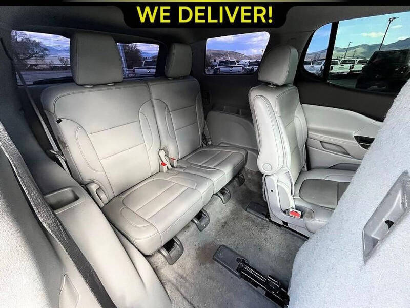 2021 GMC Acadia SLT