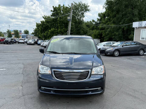 2014 Chrysler Town and Country Touring