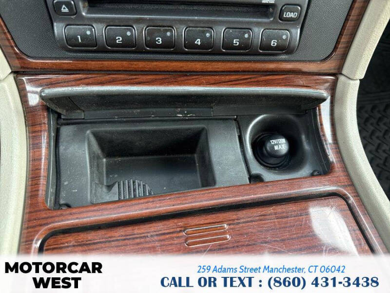 2002 Cadillac Escalade