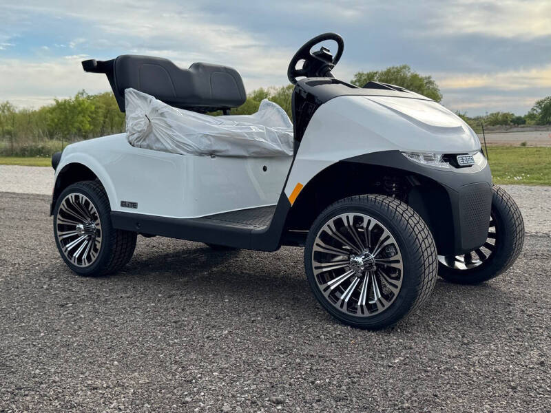 2026 E-Z-GO RXV ELiTE