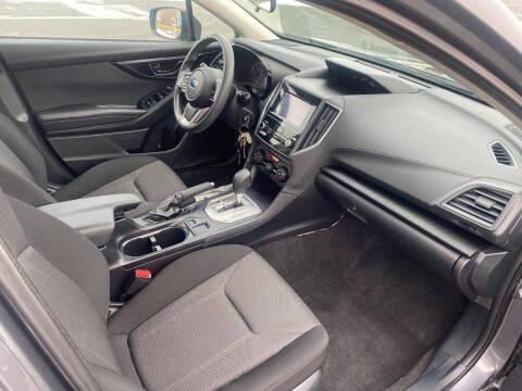 2019 Subaru Impreza 2.0i