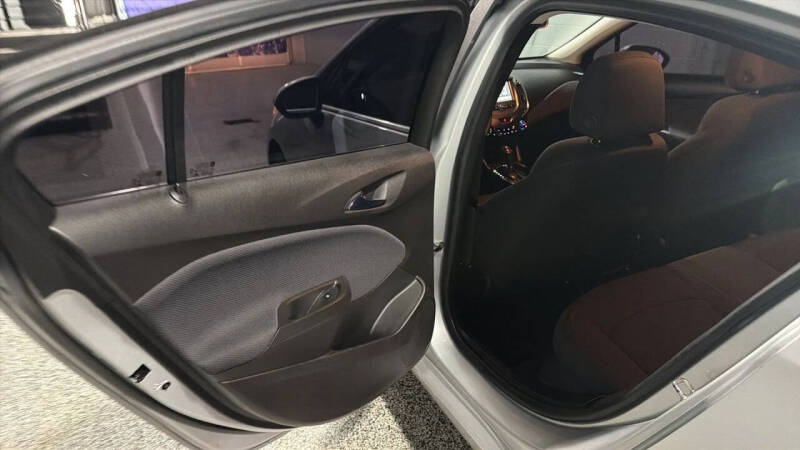 2017 Chevrolet Cruze LT Auto