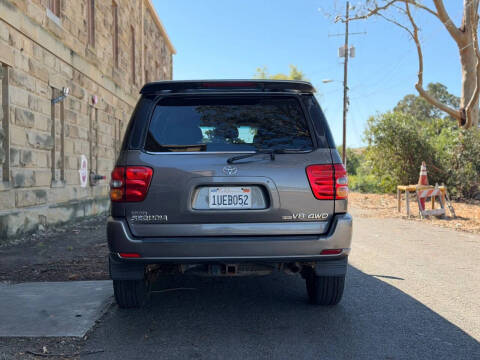 2003 Toyota Sequoia Limited