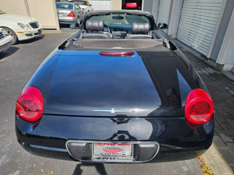 2002 Ford Thunderbird Deluxe