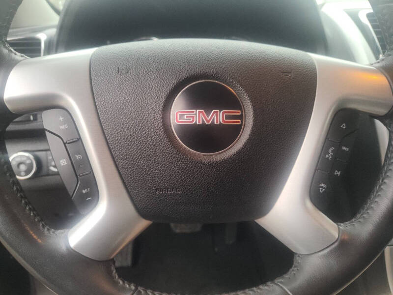 2011 GMC Acadia SLE