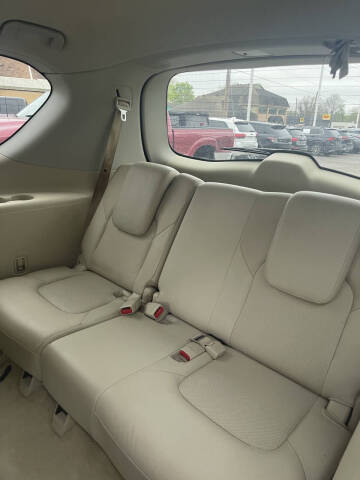 2013 Infiniti QX56