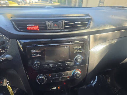 2017 Nissan Rogue Sport S