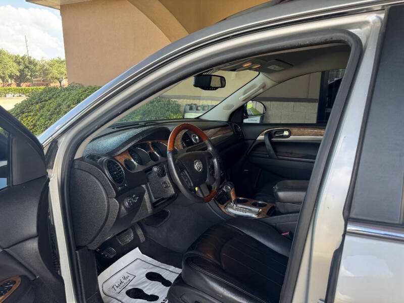2011 Buick Enclave CXL-2