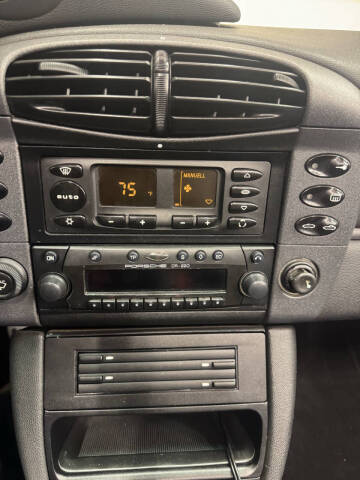 1999 Porsche 911 Carrera